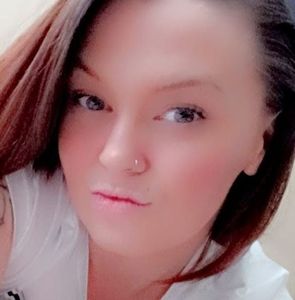 Meet your Posher, Katelynn